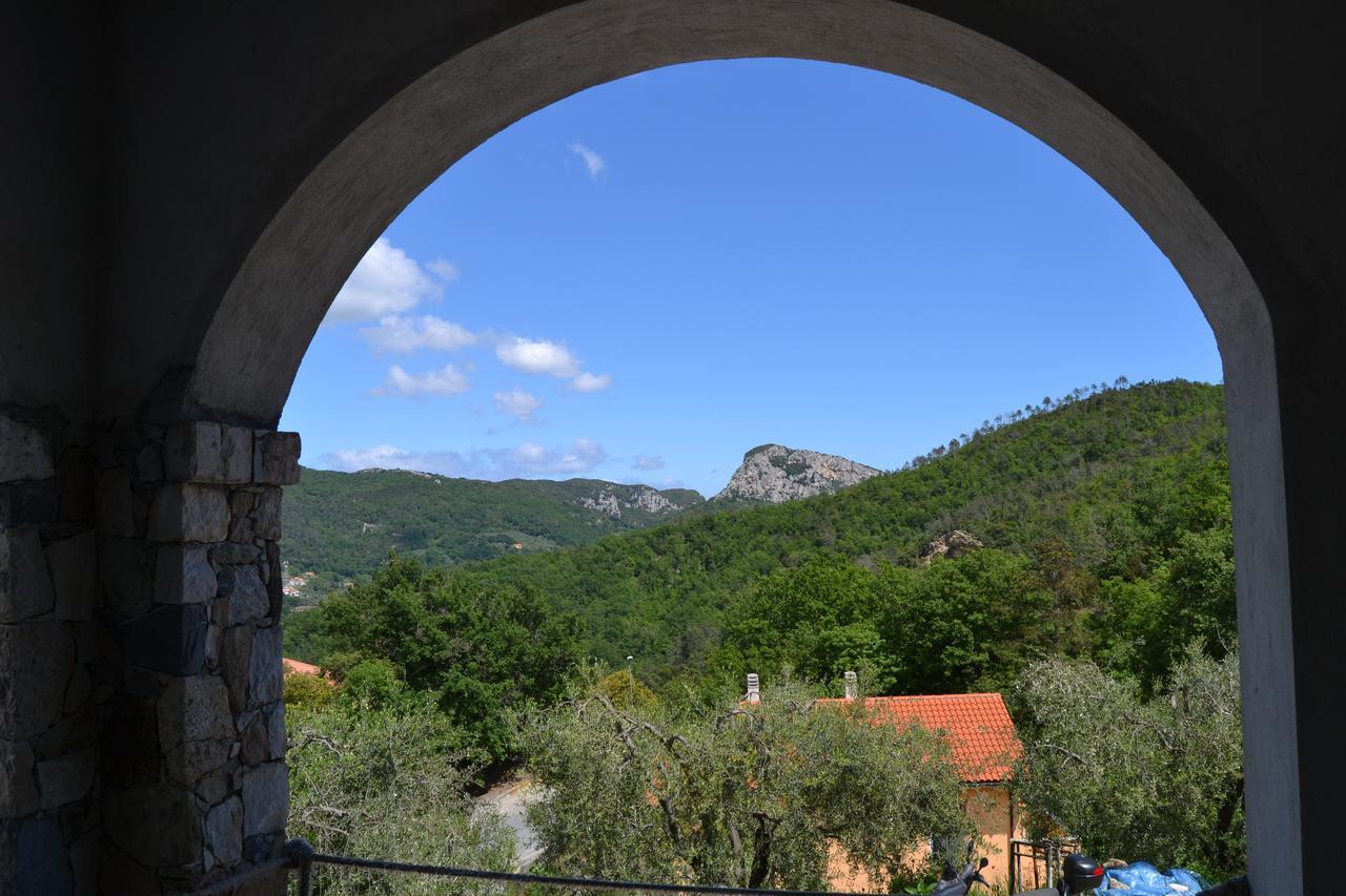 Joie De Vivre Bed and Breakfast Calice Ligure Exteriör bild