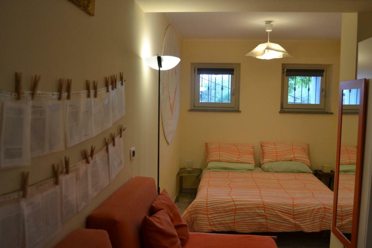 Joie De Vivre Bed and Breakfast Calice Ligure Exteriör bild